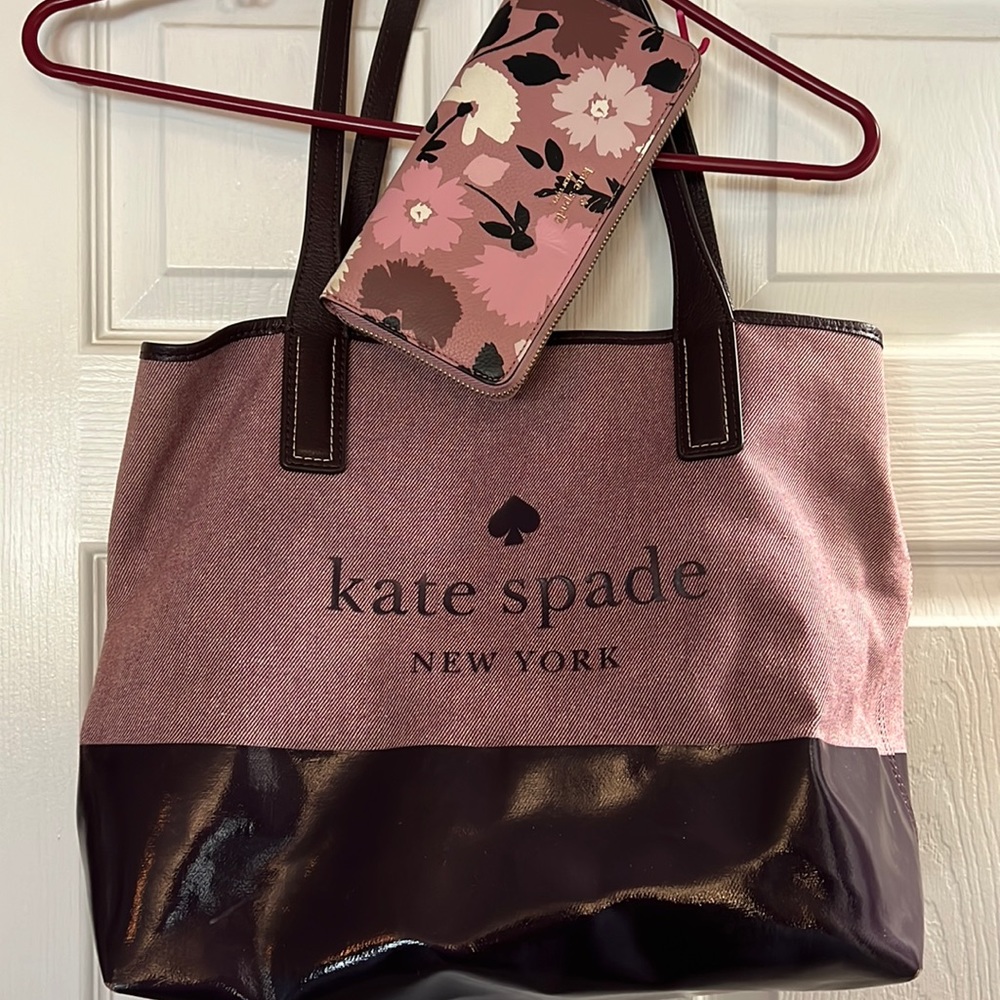 Beautiful Purple 100% Authentic Kate Spade Purse and Wallet.